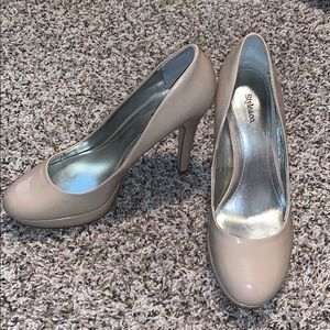 Style & Co. Nude Pumps